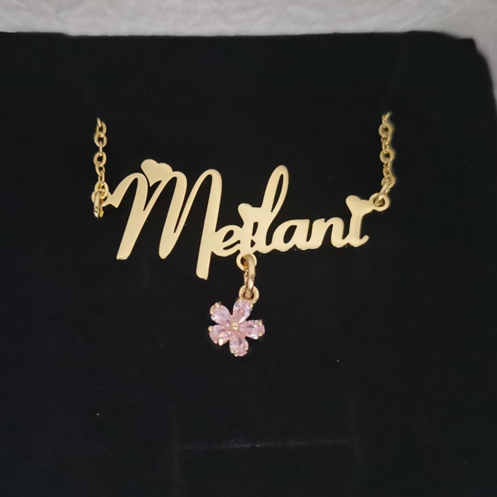 LeeChee Маленькая подвеска с ц – обзор и цена Embroidery Alphabet